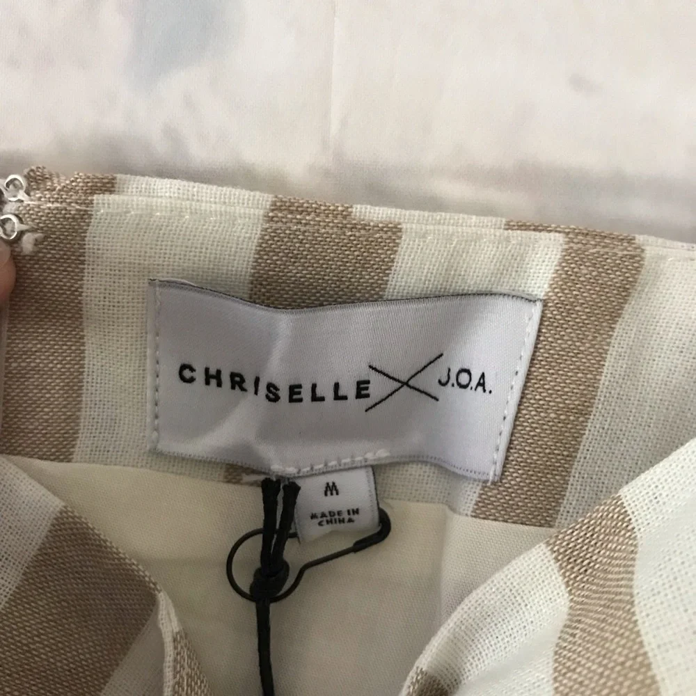 J.O.A | striped bow tie front crop top - Picture 7 of 7